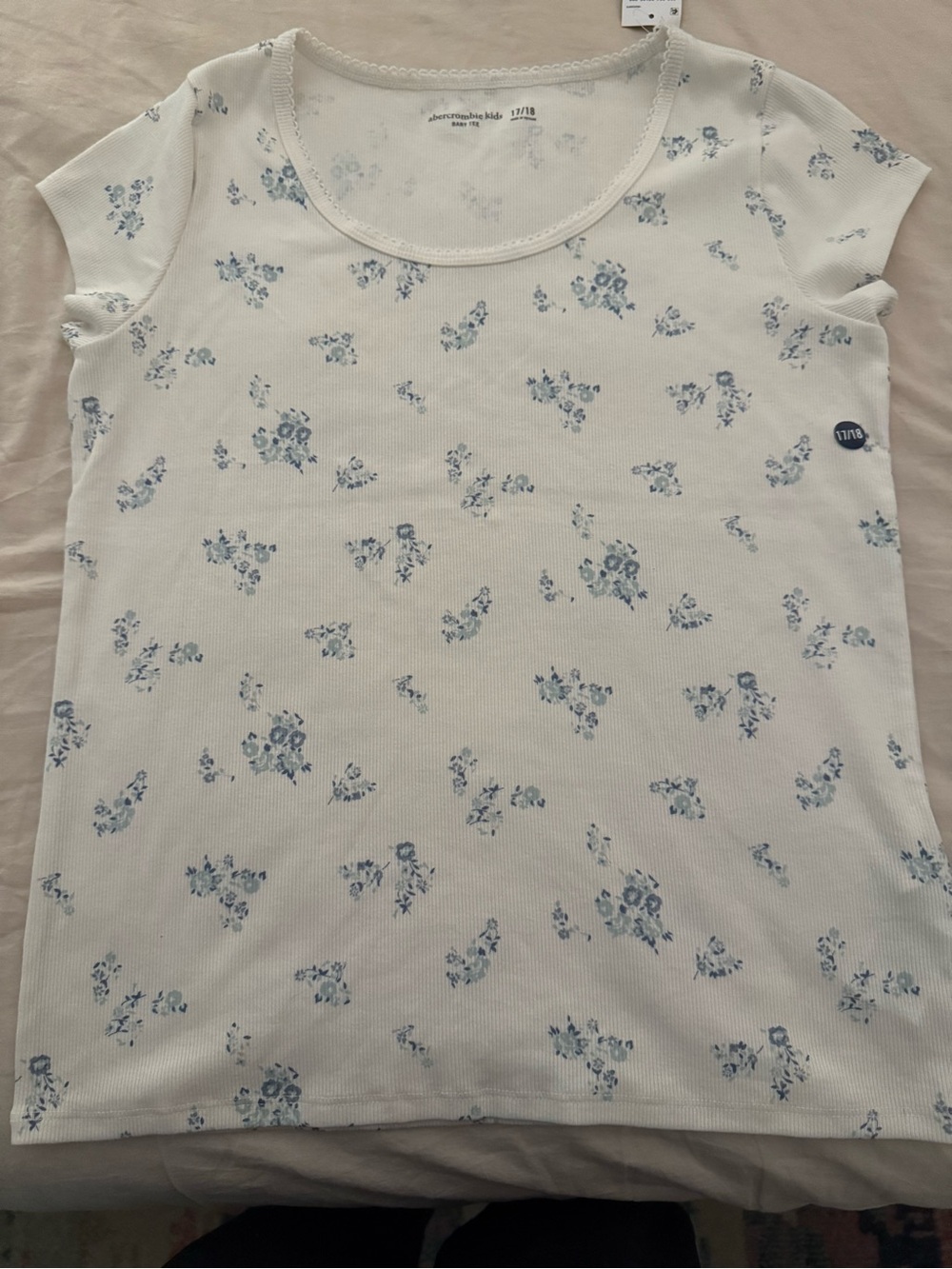 Abercrombie Kids White Floral Short Sleeve Baby Lace Edge Tee 17/18 XL